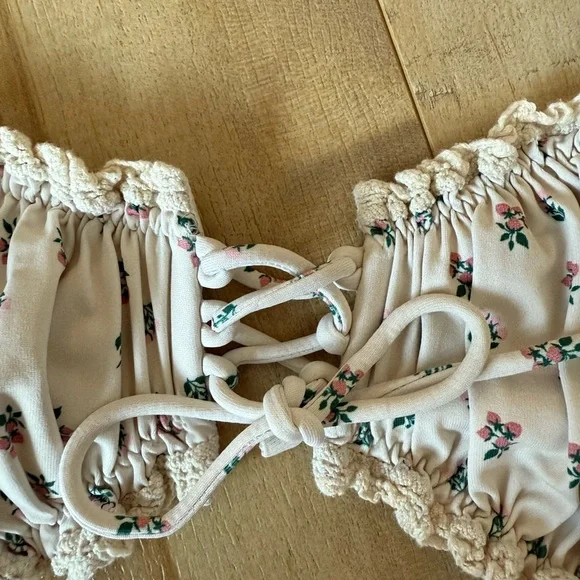 Floral Ruched Bikini Set - Picture 6 of 6